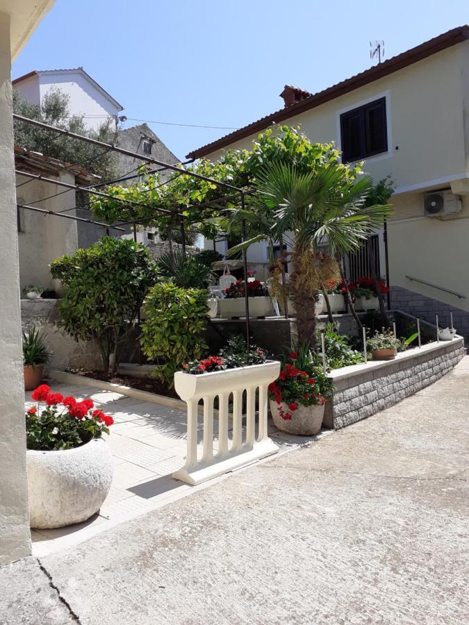 Apartman Danijela Zagorje Esterno foto