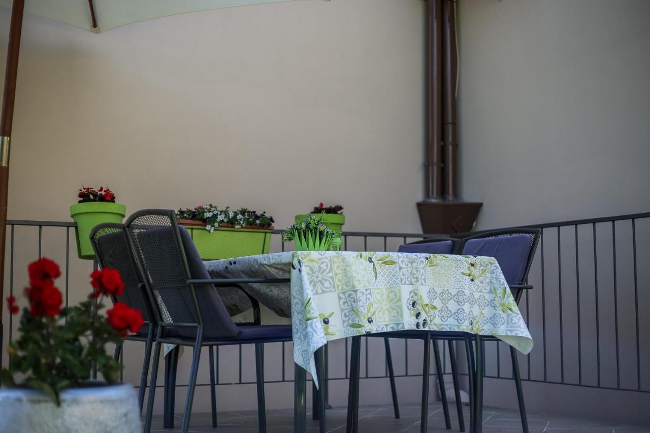 Apartman Danijela Zagorje Esterno foto